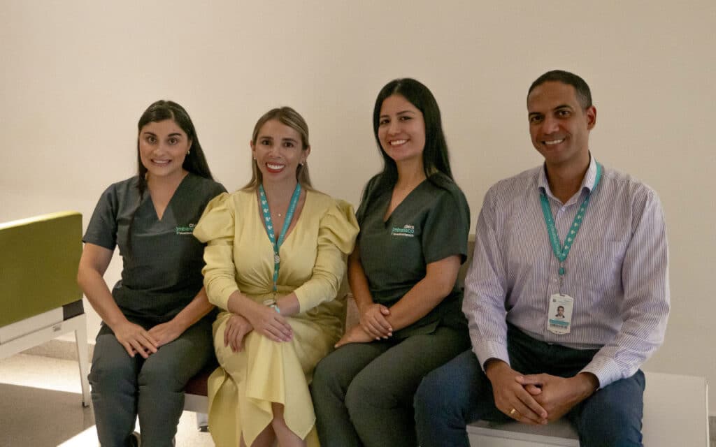 Photos courtesy of Clínica Imbanaco